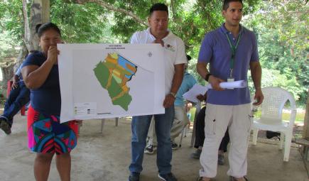 Sara Omi (left), Cándido Mezúa (center) and Mateo-Vega explore potential futures for the Emberá’s forests