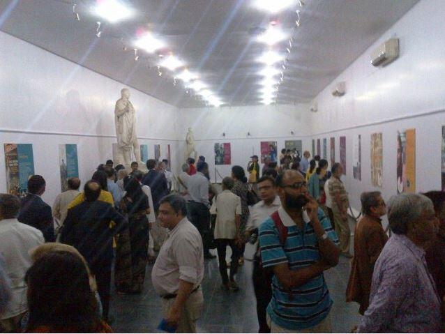 Visitors view the "Beyond Bollywood" exhibition at Victoria Memorial Hall in Kolkata, India, November 2014. Photo Credit U.S. Consulate, Kolkata