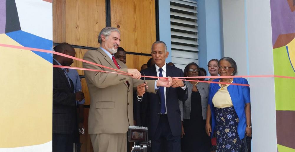 Under Secretary Richard Kurin opens the new, permanent Centre de conservation in Port-au-Prince, 2015. Photo Credit Stephanie Hornbeck, Caryatid Conservation	